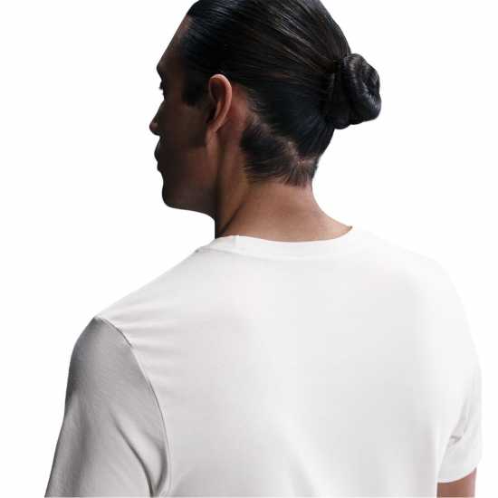 Мъжки горнища с цип Nike Tottenham Hotspur Fc Crest T-Shirt Adults Nike Tottenham Hotspur Fc Crest T-Shirt Adults Мъжки горнища с цип