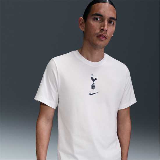 Мъжки горнища с цип Nike Tottenham Hotspur Fc Crest T-Shirt Adults Nike Tottenham Hotspur Fc Crest T-Shirt Adults Мъжки горнища с цип