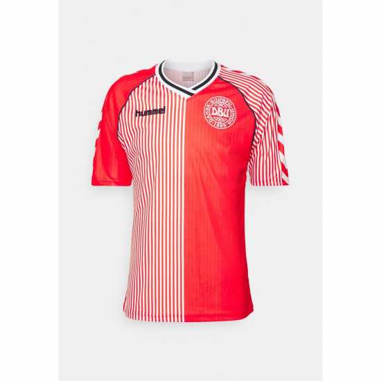 Футболни тренировъчни горнища Hummel Denmark Retro Shirt 1986 Adults Hummel Denmark Retro Shirt 1986 Adults Футболни тренировъчни горнища
