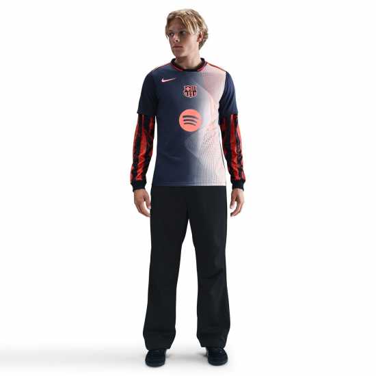 Всекидневно футболно облекло Nike Barcelona Third Pre Match Shirt 2025 2026 Mens Nike Barcelona Third Pre Match Shirt 2025 2026 Mens Всекидневно футболно облекло