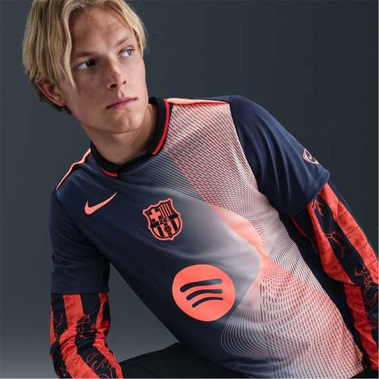 Всекидневно футболно облекло Nike Barcelona Third Pre Match Shirt 2025 2026 Mens Nike Barcelona Third Pre Match Shirt 2025 2026 Mens Всекидневно футболно облекло
