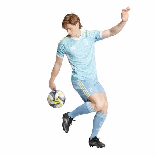 Футболни тренировъчни долнища Adidas Juventus Away Shorts 2025 2026 Adults Adidas Juventus Away Shorts 2025 2026 Adults Футболни тренировъчни долнища