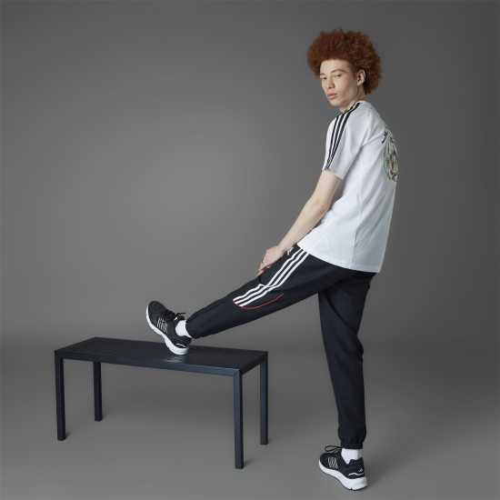 Мъжки спортни екипи в две части Adidas Juventus Ubp Tracksuit Bottoms 2024 2025 Adults Adidas Juventus Ubp Tracksuit Bottoms 2024 2025 Adults Мъжки спортни екипи в две части