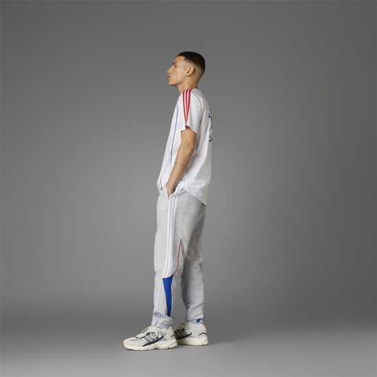 Мъжки спортни екипи в две части Adidas Fc Bayern Ubp Tracksuit Bottoms Adults Adidas Fc Bayern Ubp Tracksuit Bottoms Adults Мъжки спортни екипи в две части