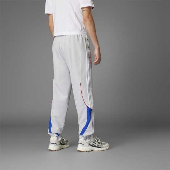 Мъжки спортни екипи в две части Adidas Fc Bayern Ubp Tracksuit Bottoms Adults Adidas Fc Bayern Ubp Tracksuit Bottoms Adults Мъжки спортни екипи в две части