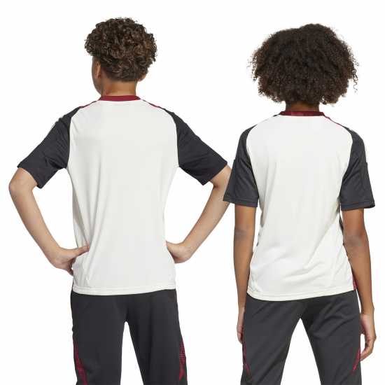 Детски тениски и фланелки Adidas Manchester United Training Shirt 2025 Juniors Adidas Manchester United Training Shirt 2025 Juniors Детски тениски и фланелки