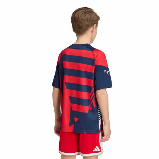Adidas Bayern Munich Pre Match Shirt 2026/27 Juniors Adidas Bayern Munich Pre Match Shirt 2026/27 Juniors