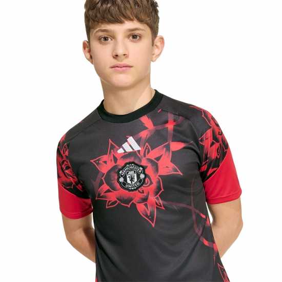 Adidas Manchester United Pre Match Shirt 2026/27 Juniors Adidas Manchester United Pre Match Shirt 2026/27 Juniors
