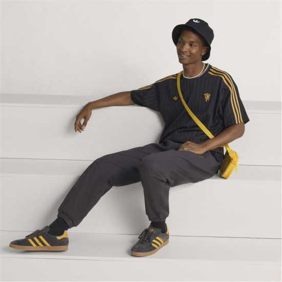 Adidas Manchester United Terrace Icons Shirt Adults  