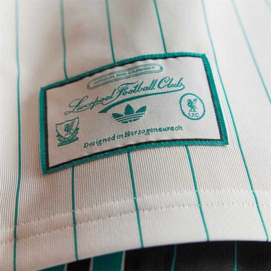 Adidas Liverpool Icon Short Sleeve T-Shirt Adults Adidas Liverpool Icon Short Sleeve T-Shirt Adults