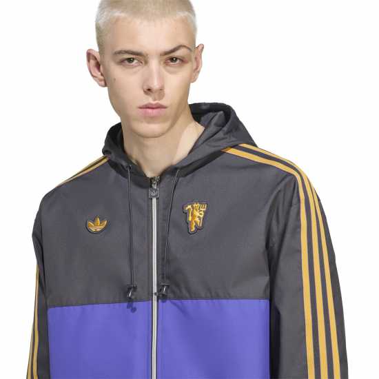 Adidas Мъжка Парка Manchester United Icons Parka Mens Adidas Мъжка Парка Manchester United Icons Parka Mens