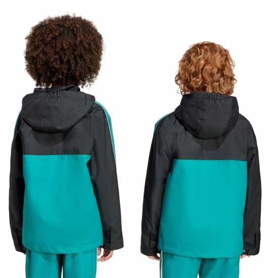 Футболни тренировъчни горнища Adidas Liverpool Terrace Icons Parka Juniors Adidas Liverpool Terrace Icons Parka Juniors Футболни тренировъчни горнища