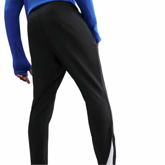 Nike Chelsea Strike Tracksuit Bottoms 2025 2026 Mens Nike Chelsea Strike Tracksuit Bottoms 2025 2026 Mens