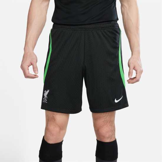 Футболни тренировъчни долнища Nike Liverpool Strike Shorts 2023 2024 Adults Nike Liverpool Strike Shorts 2023 2024 Adults Футболни тренировъчни долнища