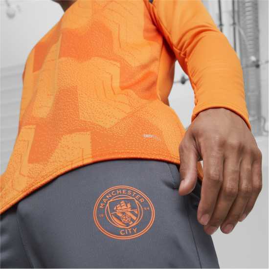 Футболни тренировъчни горнища Puma Manchester City Pre Match Sweat T-Shirt 2023 2024 Adults Puma Manchester City Pre Match Sweat T-Shirt 2023 2024 Adults Футболни тренировъчни горнища