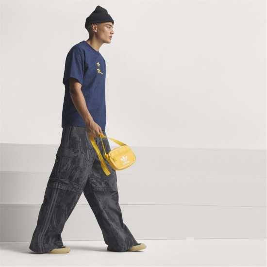 Adidas Arsenal Originals Lifestyle T-Shirt 25/26 Mens Adidas Arsenal Originals Lifestyle T-Shirt 25/26 Mens