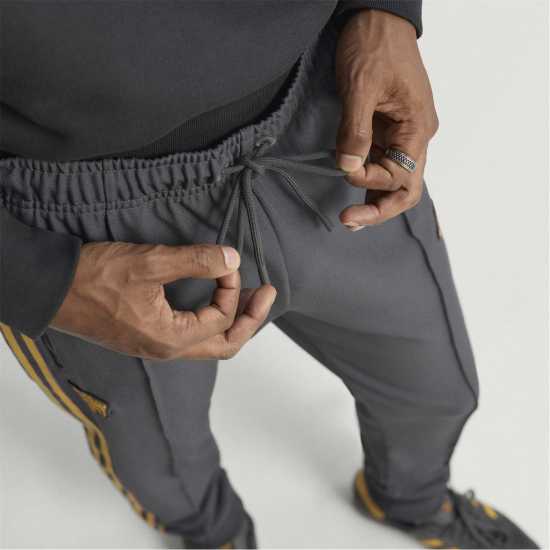 Adidas Мъжки Анцуг Manchester United Icons Tracksuit Bottoms Mens Adidas Мъжки Анцуг Manchester United Icons Tracksuit Bottoms Mens