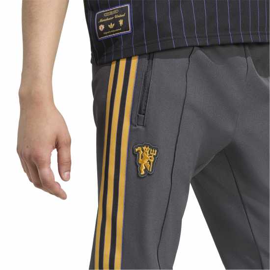 Adidas Мъжки Анцуг Manchester United Icons Tracksuit Bottoms Mens Adidas Мъжки Анцуг Manchester United Icons Tracksuit Bottoms Mens