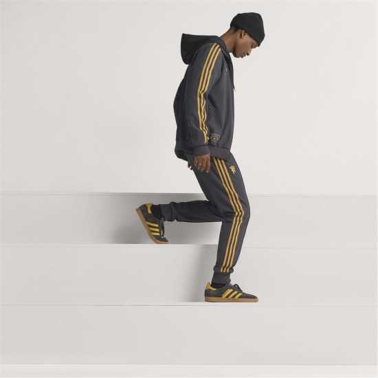 Adidas Мъжки Анцуг Manchester United Icons Tracksuit Bottoms Mens Adidas Мъжки Анцуг Manchester United Icons Tracksuit Bottoms Mens