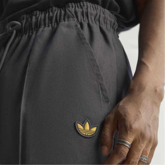 Adidas Мъжки Анцуг Manchester United Icons Drill Tracksuit Bottoms Mens Adidas Мъжки Анцуг Manchester United Icons Drill Tracksuit Bottoms Mens