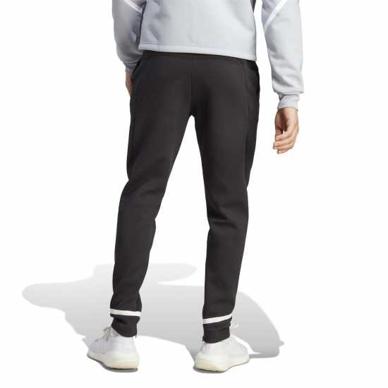 Мъжки спортни екипи в две части Adidas Juventus Gameday Tracksuit Bottoms 2023 2024 Adults Adidas Juventus Gameday Tracksuit Bottoms 2023 2024 Adults Мъжки спортни екипи в две части