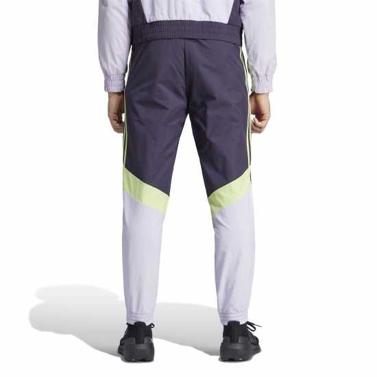 Мъжки спортни екипи в две части Adidas Fc Bayern Woven Tracksuit Bottoms 2023 2024 Adults Adidas Fc Bayern Woven Tracksuit Bottoms 2023 2024 Adults Мъжки спортни екипи в две части