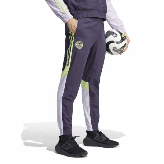 Мъжки спортни екипи в две части Adidas Fc Bayern Woven Tracksuit Bottoms 2023 2024 Adults Adidas Fc Bayern Woven Tracksuit Bottoms 2023 2024 Adults Мъжки спортни екипи в две части