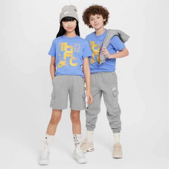 Детски тениски и фланелки Nike Tottenham Hotspur Futura T-Shirt 2024 2025 Juniors Nike Tottenham Hotspur Futura T-Shirt 2024 2025 Juniors Детски тениски и фланелки