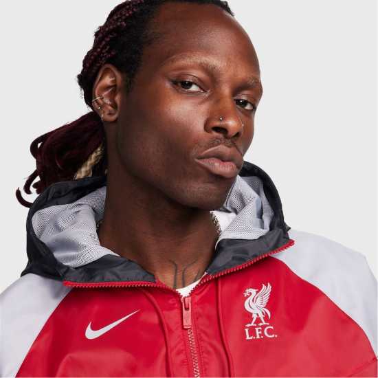 Nike Яке С Качулка Liverpool Fc Sport Essentials Windrunner Hooded Jacket Adults  Мъжки грейки