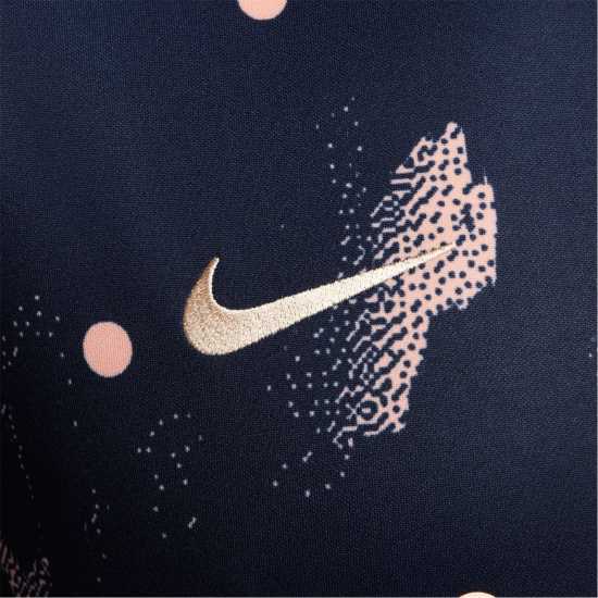 Всекидневно футболно облекло Nike Chelsea Pre Match Shirt 2024 2025 Adults Nike Chelsea Pre Match Shirt 2024 2025 Adults Всекидневно футболно облекло