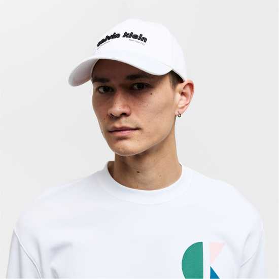 Шапки с козирка Calvin Klein Jeans Bauhaus Logo Cap Calvin Klein Jeans Bauhaus Logo Cap Шапки с козирка