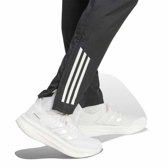 Мъжки спортни екипи в две части Adidas Manchester United Pre Match Tracksuit Bottoms 2025 2026 Mens Adidas Manchester United Pre Match Tracksuit Bottoms 2025 2026 Mens Мъжки спортни екипи в две части