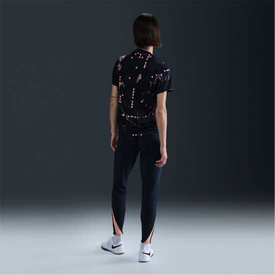 Nike Chelsea Pre Match Shirt 2024 2025 Womens Nike Chelsea Pre Match Shirt 2024 2025 Womens