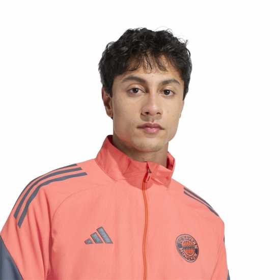 Футболни тренировъчни якета Adidas Мъжко Яке Bayern Tiro 25 Competition Presentation Jacket Mens Adidas Мъжко Яке Bayern Tiro 25 Competition Presentation Jacket Mens Футболни тренировъчни якета