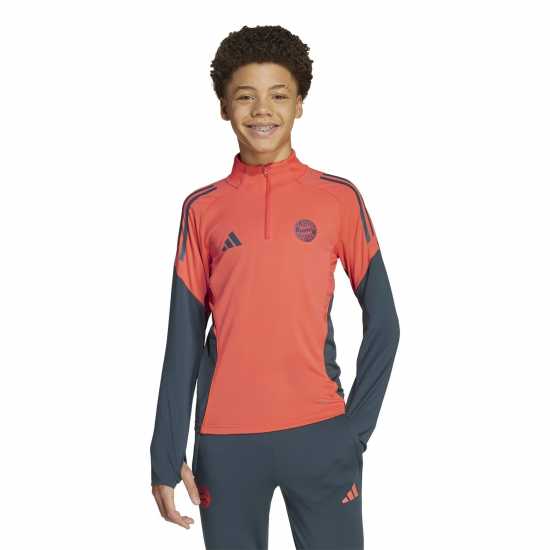 Детски тениски и фланелки Adidas Bayern Munich Tiro 25 Competition Training Top 2025 2026 Juniors Adidas Bayern Munich Tiro 25 Competition Training Top 2025 2026 Juniors Детски тениски и фланелки