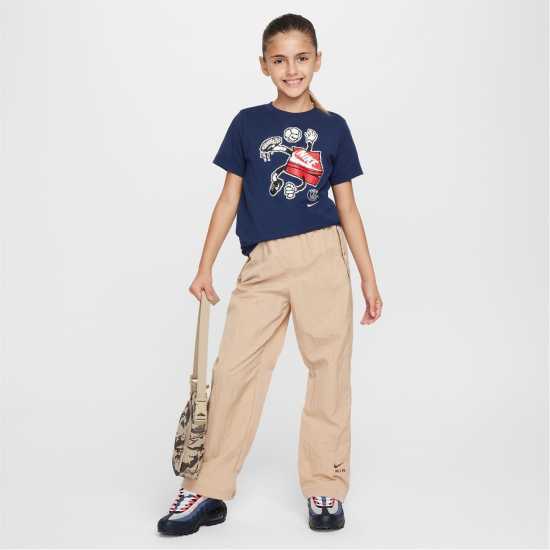 Детски тениски и фланелки Nike Футболна Топка Paris Saint Germain Character Football T-Shirt Juniors Nike Футболна Топка Paris Saint Germain Character Football T-Shirt Juniors Детски тениски и фланелки