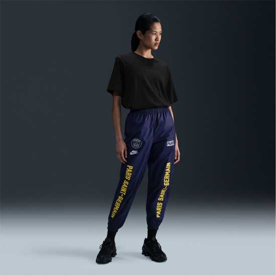 Nike Paris Saint Germain Premium Essentials T-Shirt Womens Nike Paris Saint Germain Premium Essentials T-Shirt Womens