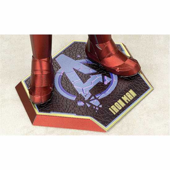 Marvel Metal Earth - Iron Man Premium 3D Model Kit  