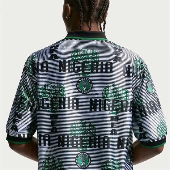 Nike Men's Nigeria Short Sleeve T-Shirt Nike Men's Nigeria Short Sleeve T-Shirt