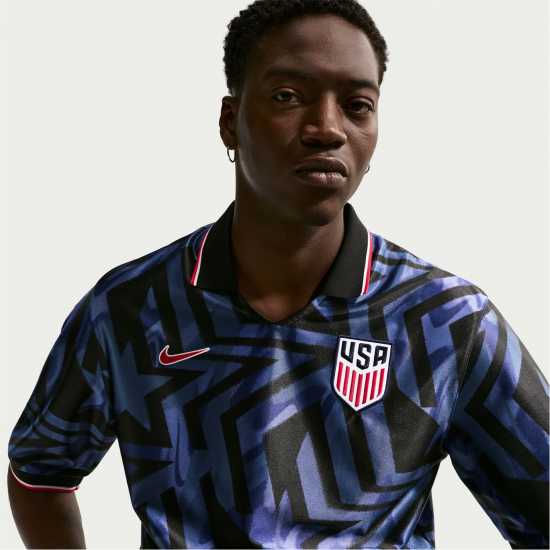 Nike Men's Usa Short Sleeve T-Shirt Nike Men's Usa Short Sleeve T-Shirt