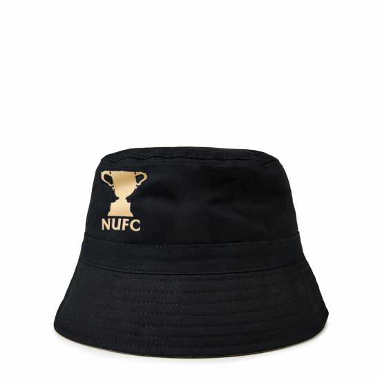 Шапки с козирка Рибарска Шапка Castore Newcastle United Carabao Cup Bucket Hat Adults Рибарска Шапка Castore Newcastle United Carabao Cup Bucket Hat Adults Шапки с козирка