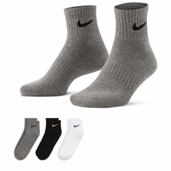 Мъжки чорапи Nike 3Бр. Три Четвърти Чорапи Three Pack Quarter Socks Mens Черно/Сиво/Бяло Nike 3Бр. Три Четвърти Чорапи Three Pack Quarter Socks Mens Черно/Сиво/Бяло Мъжки чорапи