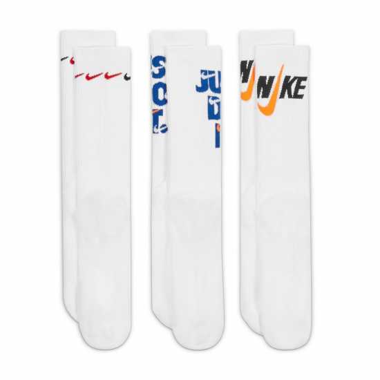 Nike Everyday Plus Cushioned Crew Socks (3 Pairs) Nike Everyday Plus Cushioned Crew Socks (3 Pairs)