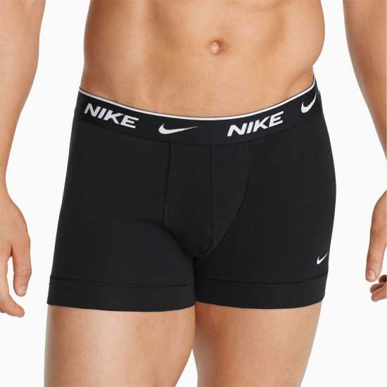 Мъжко бельо Nike Спортни Гащета 3 Pack Everyday Cotton Trunks Mens Черен UB1 Nike Спортни Гащета 3 Pack Everyday Cotton Trunks Mens Черен UB1 Мъжко бельо