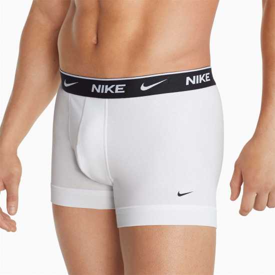 Nike Спортни Гащета 3 Pack Dri-Fit Essential Microfiber Trunks Mens Blk/Gry/Wht MP1 Мъжко бельо