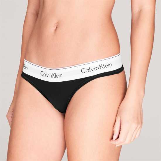 Дамско бельо Calvin Klein Thong ЧЕРЕН Calvin Klein Thong ЧЕРЕН Дамско бельо
