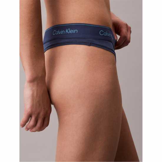 Calvin Klein Modern Thong Тъмно деним 