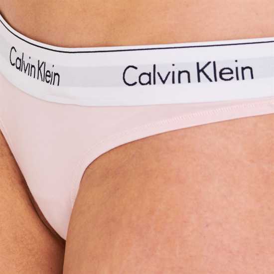 Calvin Klein Thong Nymphs Thigh2NT Дамско бельо
