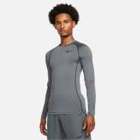 Nike Pro Dri-FIT Men's Tight Fit Long-Sleeve Top  Мъжки долни дрехи