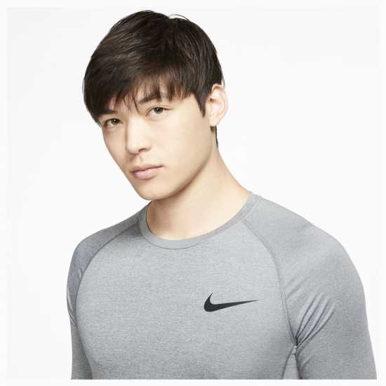 Nike Pro Men's Tight Fit Short-Sleeve Top Grey Мъжки долни дрехи